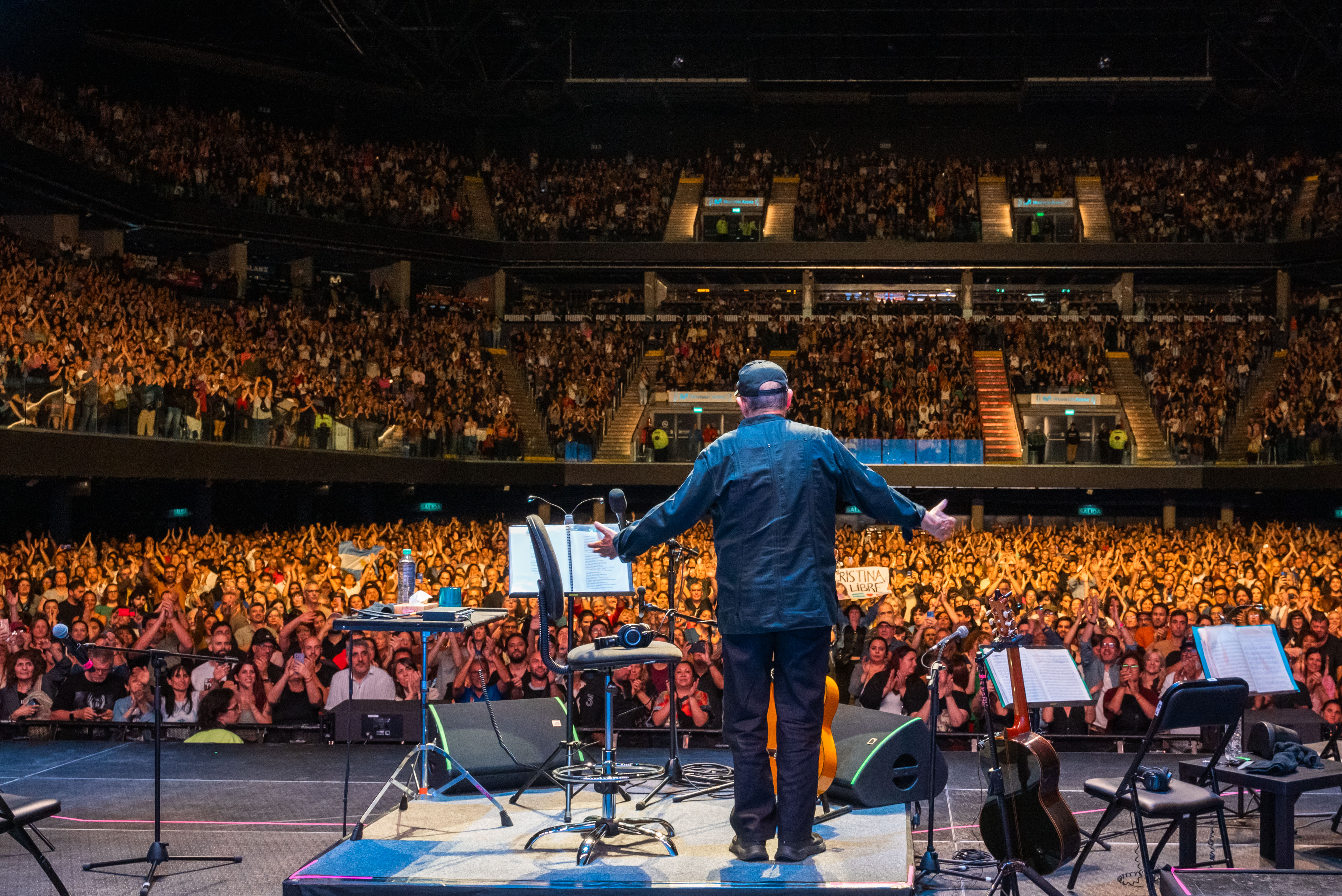 Silvio Rodríguez en el Movistar Arena, Buenos Aires 